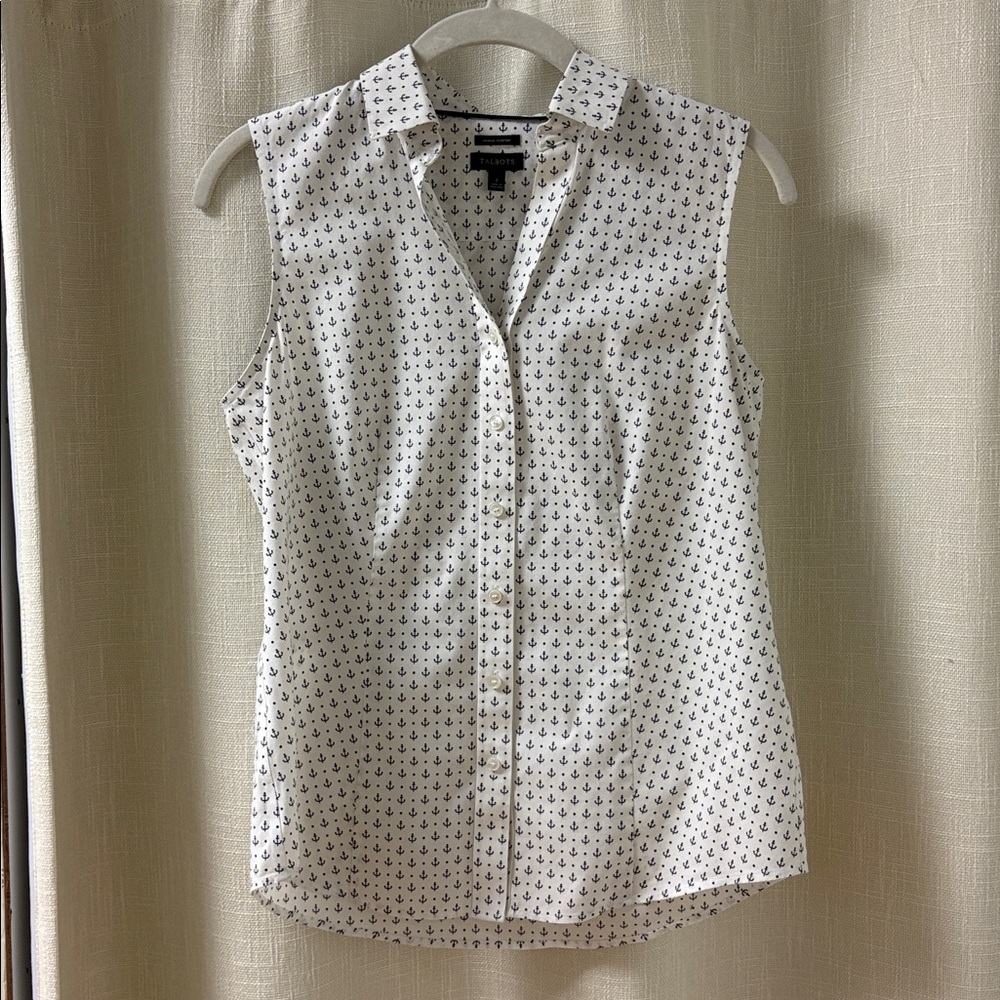 Talbots White and Navy Blue Anchor Print Top